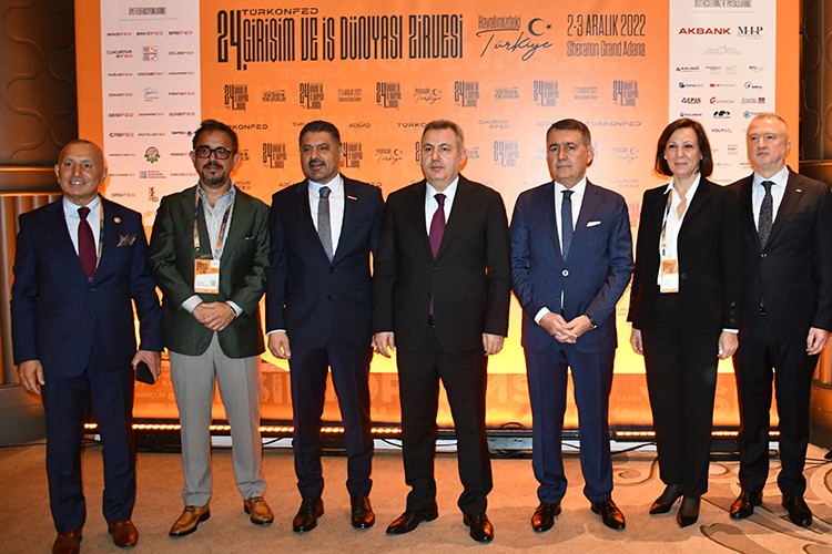 "Refahın her alanda yeşerdiği bir Türkiye mümkün"