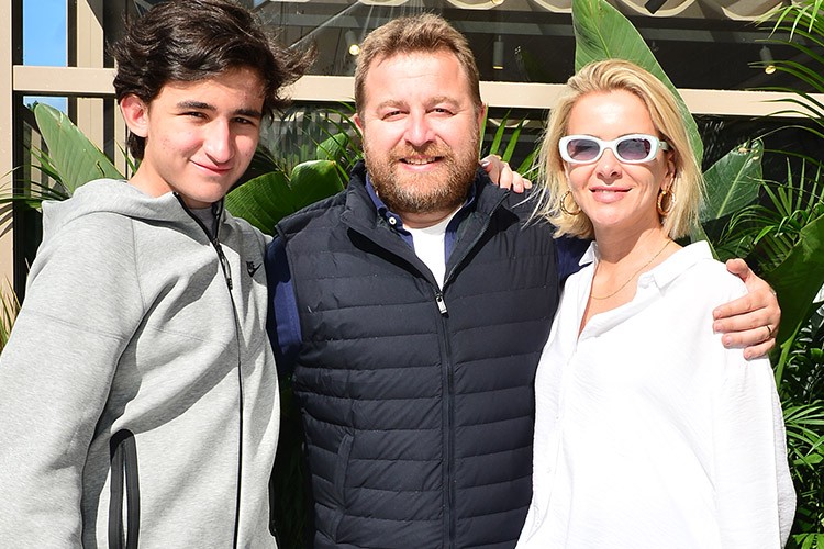 L'Entrecôte de Paris Acarkent'te dostlarını ağırladı