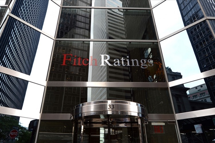 Fitch bu yıla ilişkin küresel ekonomik büyüme tahminini yükseltti