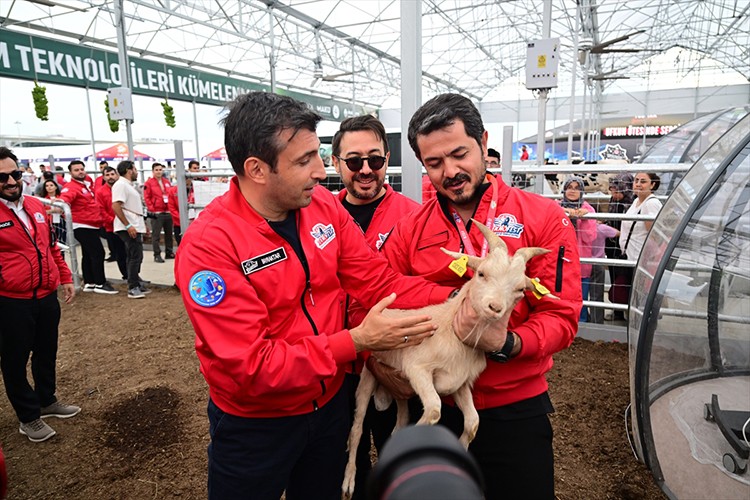 Tarım teknolojilerine TEKNOFEST'in ilk gününde "üst düzey" ilgi