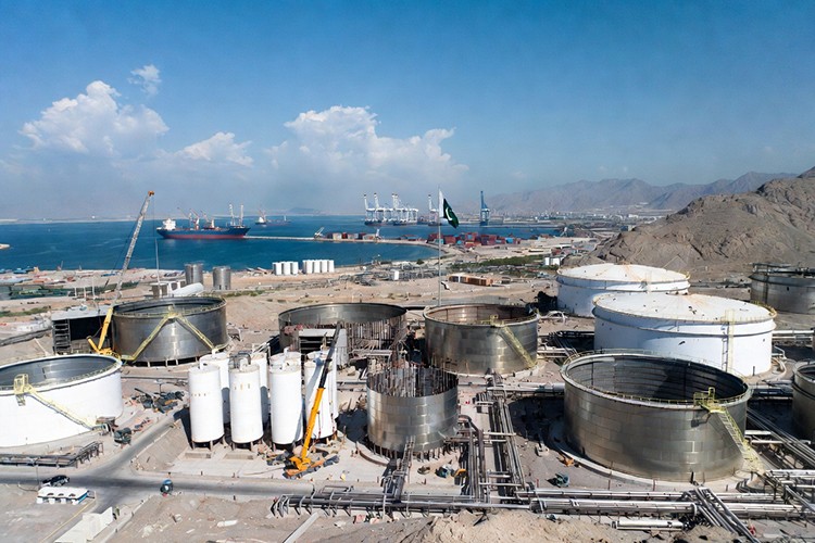 Karadeniz'deki CPC terminalinde petrol yüklemeleri durduruldu