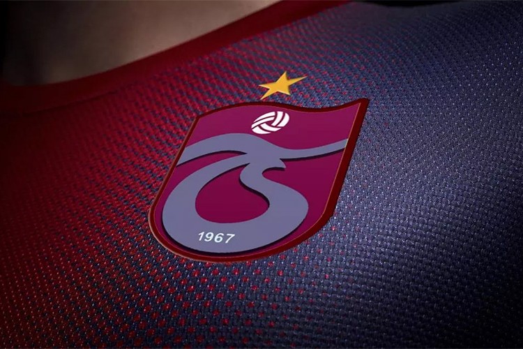 İlk yarının şampiyonu belli oldu