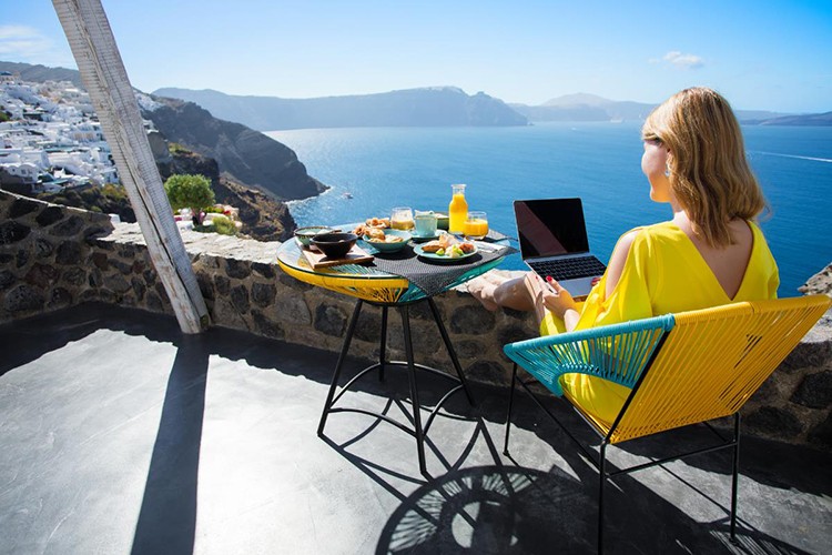 10 Tatilciden 6'sı Bayramı Akraba Evlerinde Geçirecek