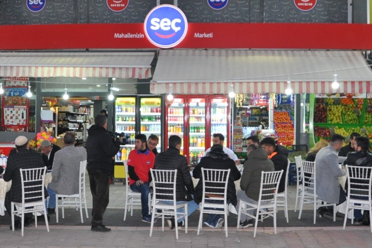 Seç Market 9 ilde mahalle iftarları düzenliyor