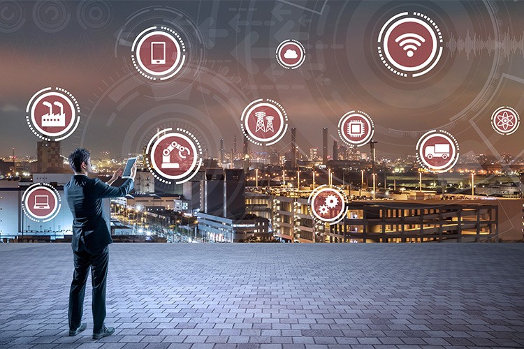 Fabrikalarda üretkenlik ve verimlilik artıyor