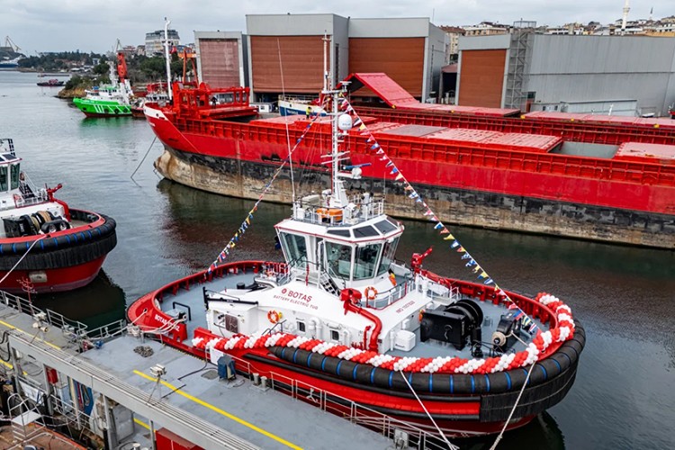 Sanmar'dan BOTAŞ'a dört elektrikli römorkör