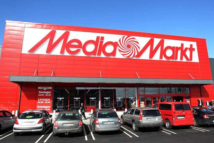 Türkiye'de 100'üncü mağazasını açtı