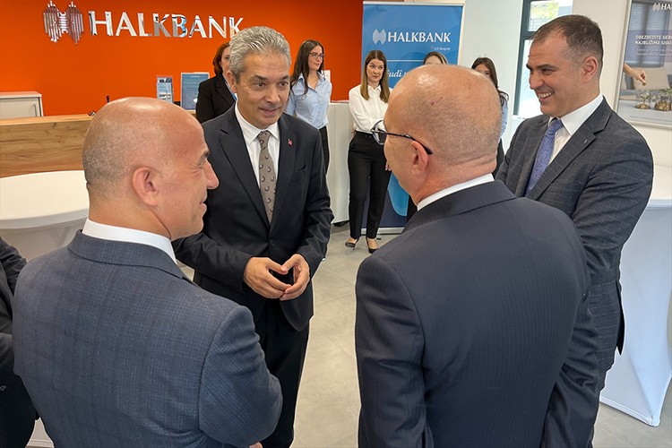 Halkbank, Sırbistan'ın başkenti Belgrad'da yeni şube açtı