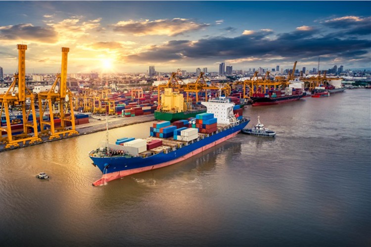 Denizcilikte elleçlenen yıllık yük miktarı 542 milyon tonu geçti