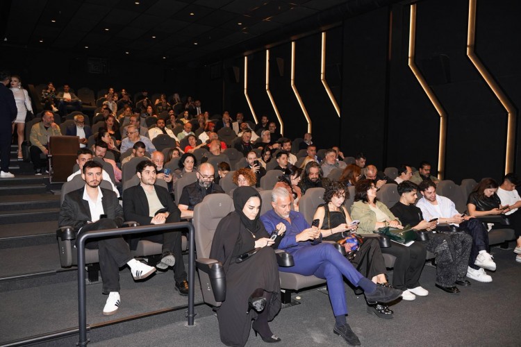 Dünya Malı filminin ilki Eksi Bir'in özel gösterimi yapıldı