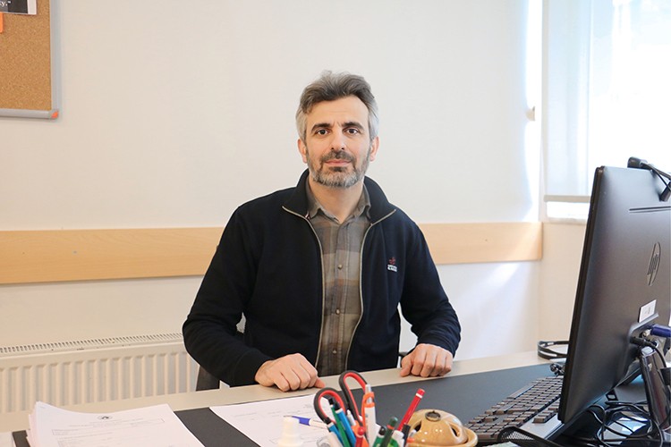 Plaza dili ve emoji kültürü Türkçeyi aşındırıyor