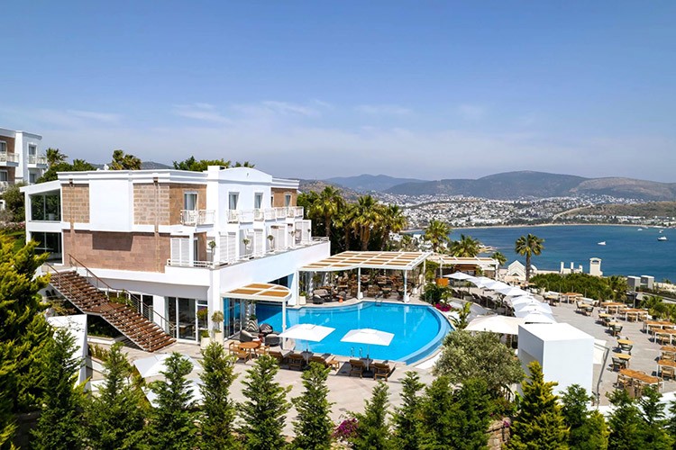 Savaş, enflasyon ve yüksek maliyet turizmi etkiliyor