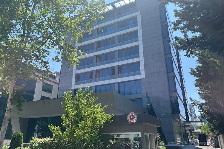 Rumeli Üniversitesi yeni yerleşkesiyle büyümeye devam ediyor