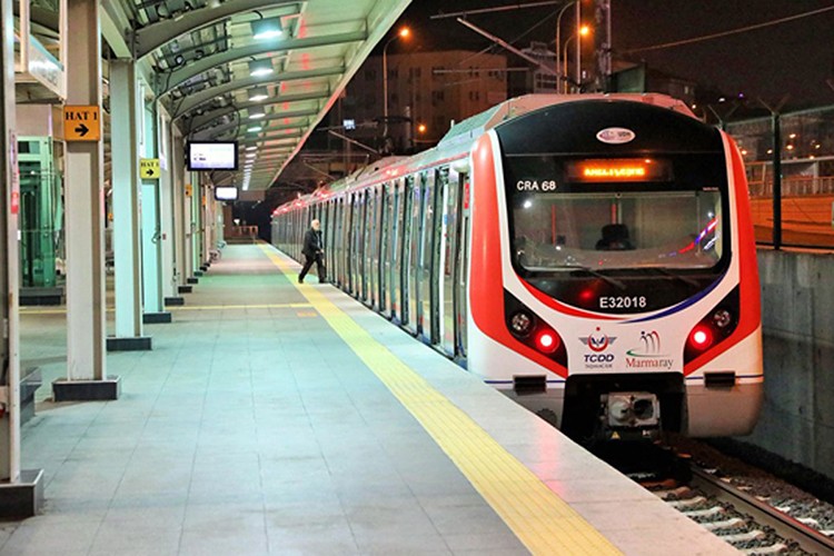 6 yılda 403 milyon yolcu