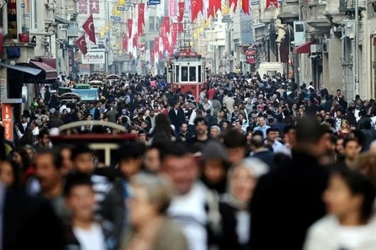 86 milyon 92 bin 168 kişilik nüfusla 18. sıradayız