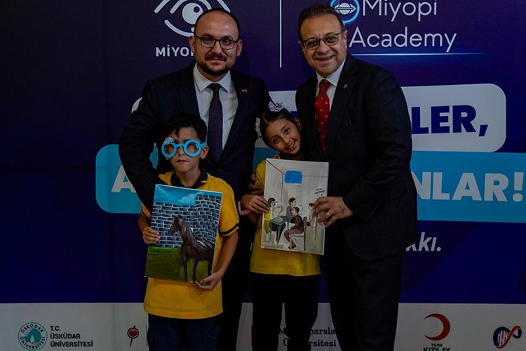 Rektör ve büyükelçiye göz taraması