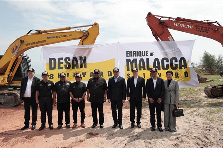 Desan malezya'da tersane kuruyor