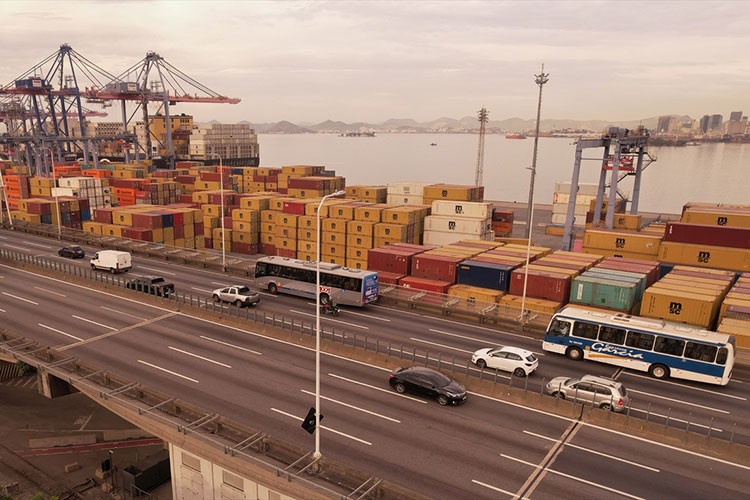 ABD gümrük vergileri Brezilya ihracatını durdurdu