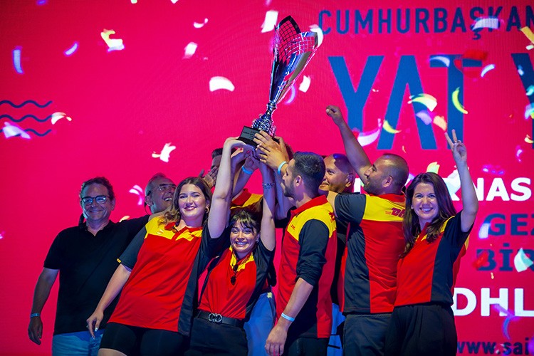 100.Yıl Kupası'nı grubunun birincisi olarak tamamladı