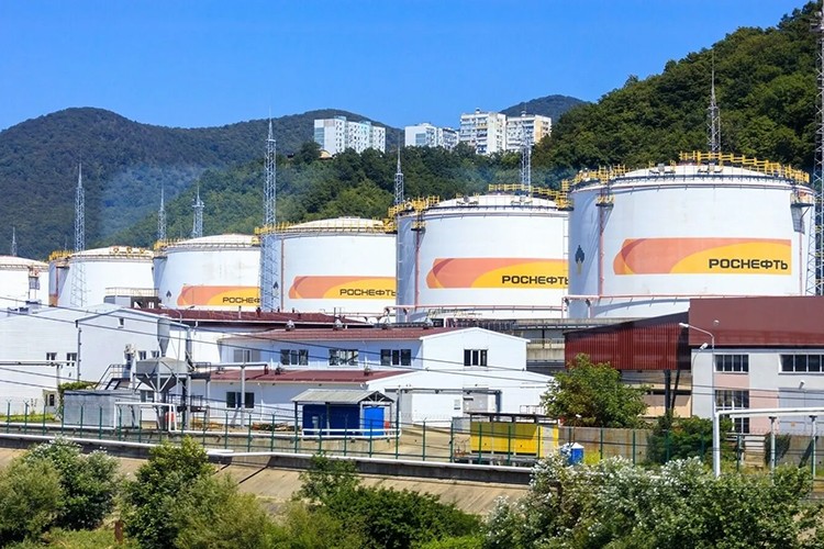 Petrolde düşüş yavaşladı