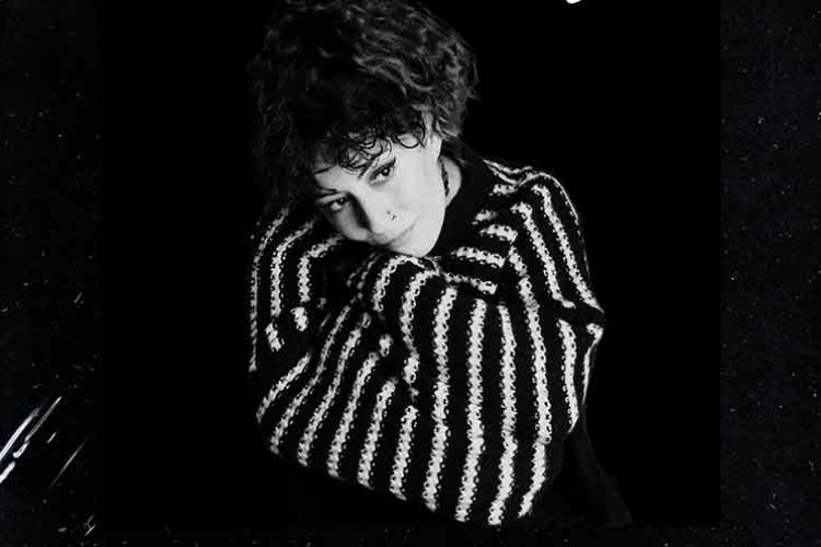 İki teklik şarkılar projesine start veriyor