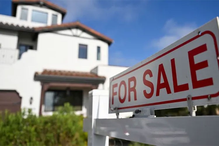 ABD'de bekleyen konut satışları geçen ay geriledi