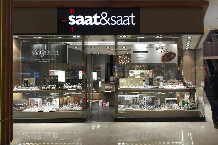 Saat & Saat, Türk giyim markası Aydınlı Grubu satın aldı