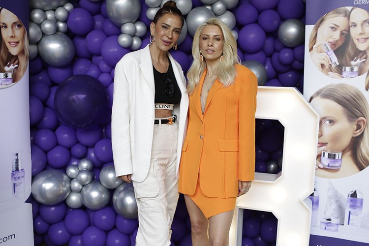 Yeni kremini özel bir davette tanıttı