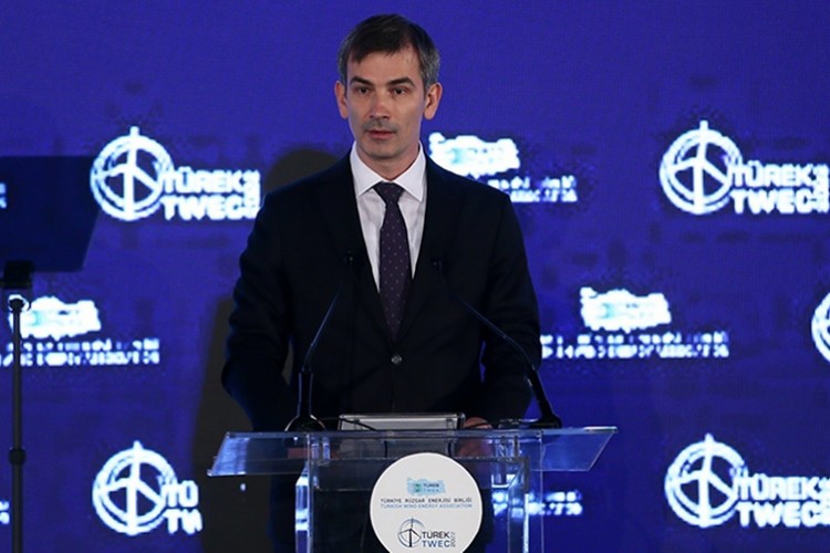 "Türk rüzgar sanayisi dev bir sanayi haline geldi"