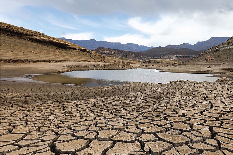 Suyun yüzde 50'si yaşam alanlarına ulaşmadan israf oluyor