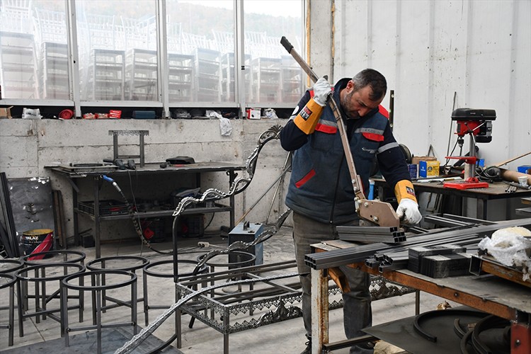 Düğününde eksiklik görerek girdiği sektörde 56 ülkeye ihracat yapıyor