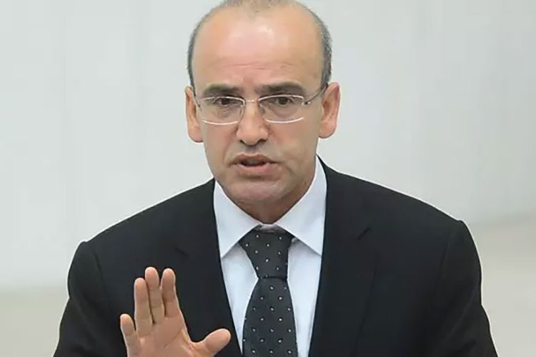 "Türkiye'ye gelecek 2,5 milyar dolar son aşamada"