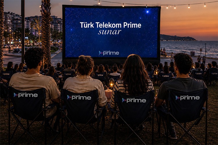 Yıldızların altında sinema keyfi başlıyor