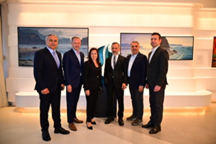 Denizin ilkeleri sergisi Galeri Deniz'de