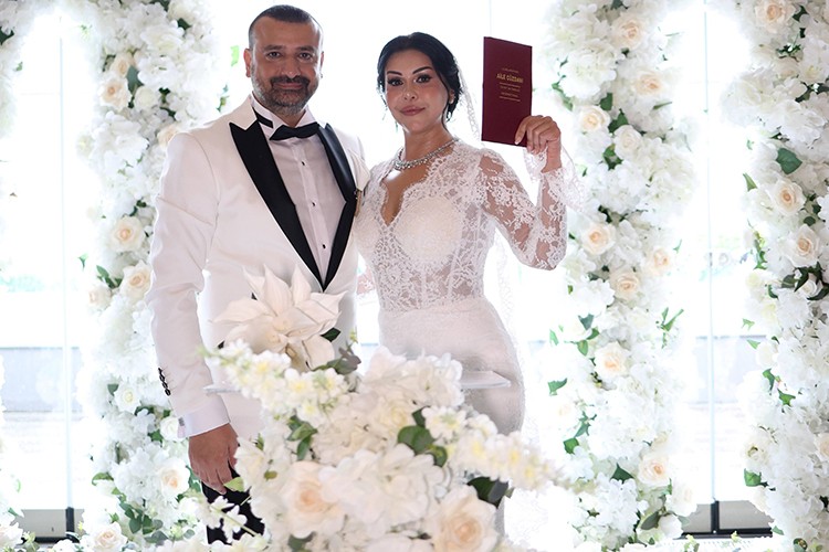 20 yıllık aşk hikâyesinde mutlu son