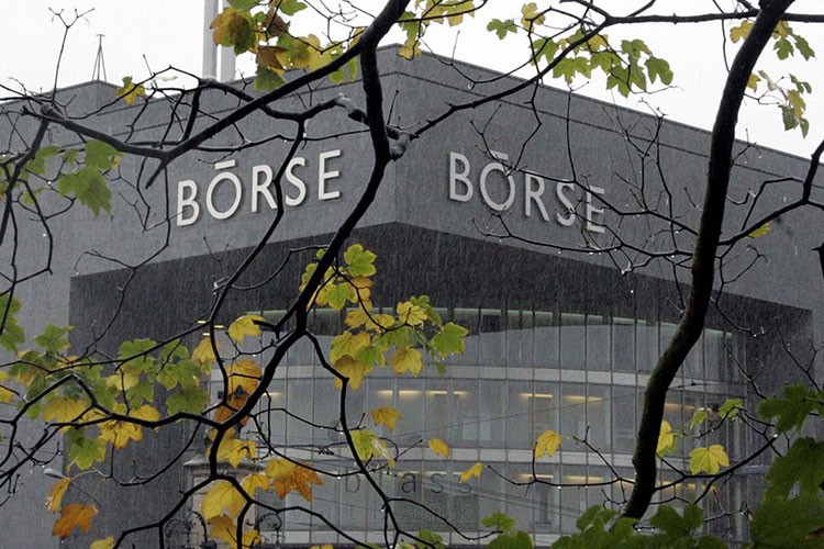 Avrupa borsaları merkez bankalarının kararları sonrası düşüşle kapandı