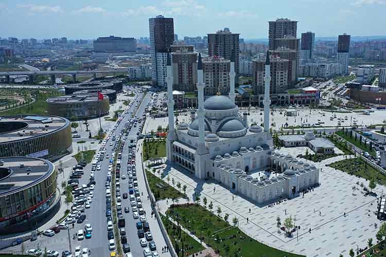 "Riskli bina stokunu sıfıra indireceğiz"