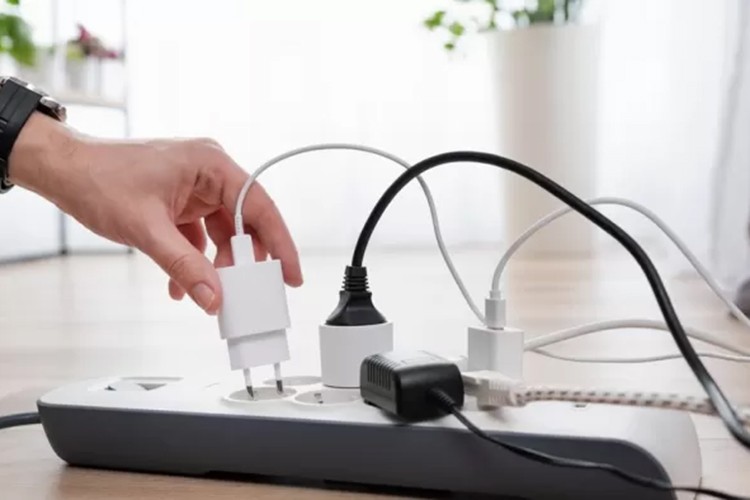 Günlük elektrik üretim ve tüketim verileri