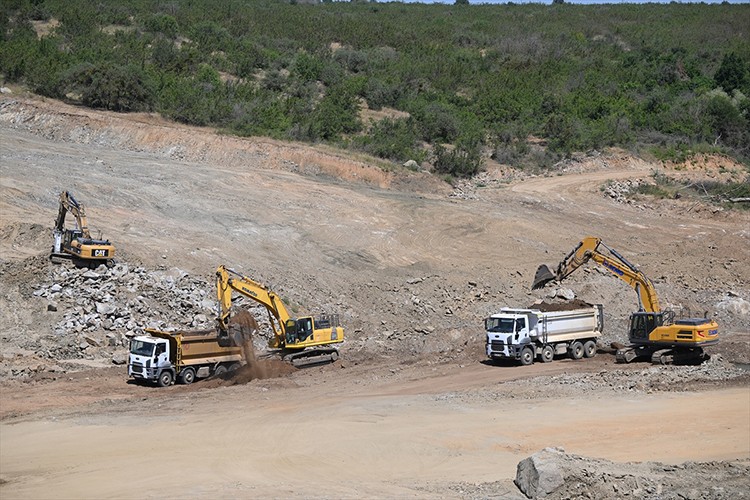 Edirne'deki Çömlekköy Barajı'nın inşası sürüyor