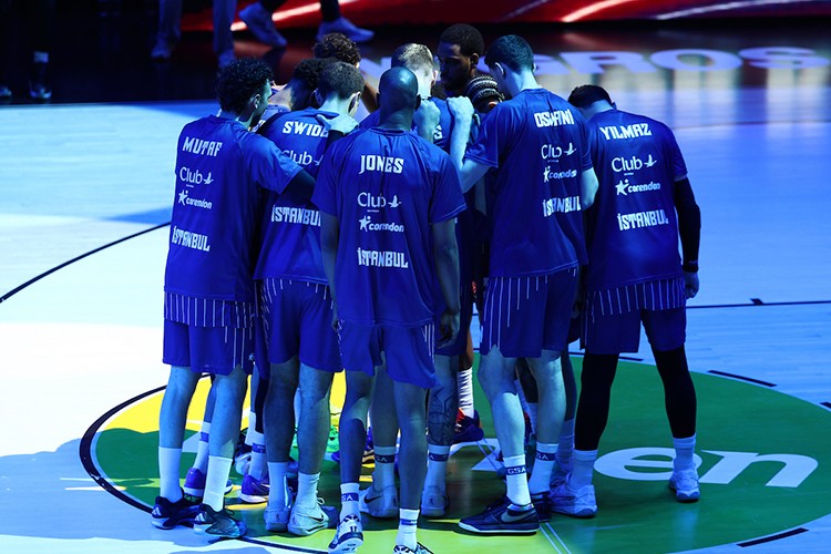 Anadolu Efes, FC Barcelona karşılaşmasına hazır