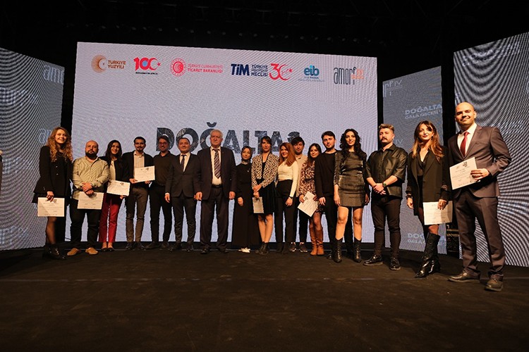 Doğal taşın geleceği Amorf'ta şekilleniyor