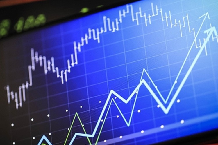 Fenerbahçe yatırımcısı borsada galibiyeti kutluyor