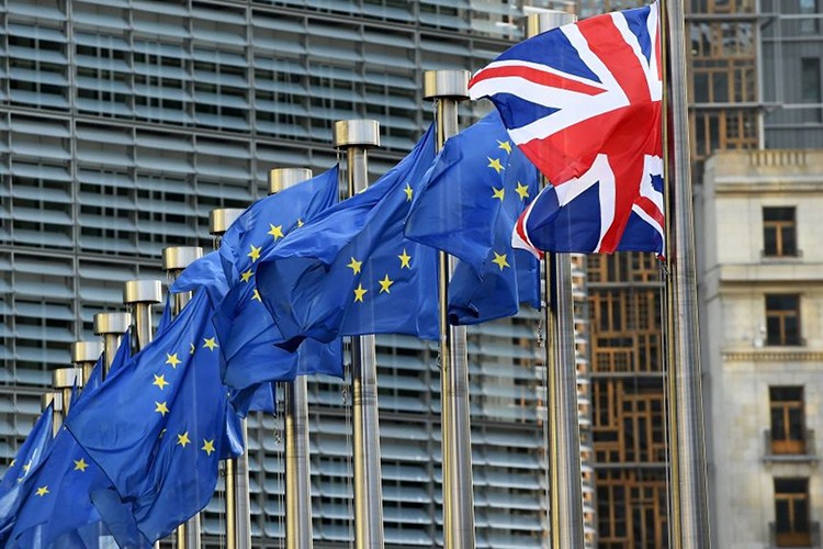 Maliyeti 70 milyar Sterlin