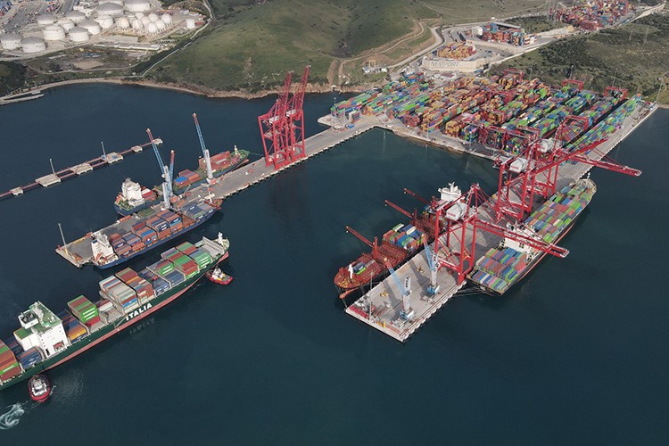 Deniz ticareti 2025'i rekorla noktaladı