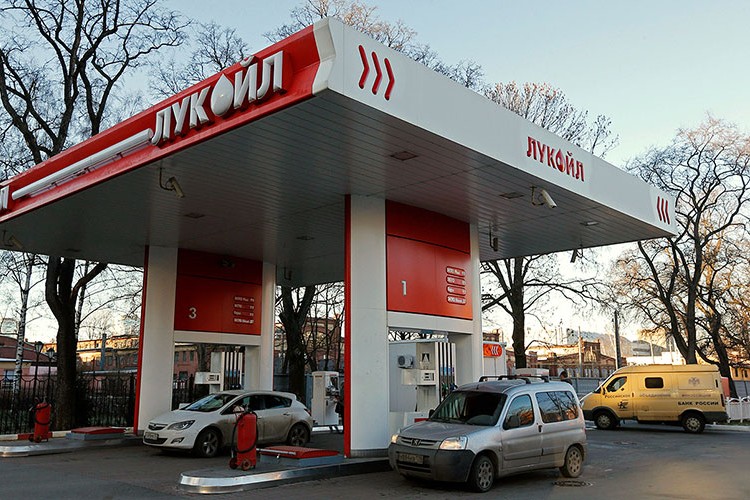 Rusya, benzin ve motorin ihracatına kısıtlama getirdi