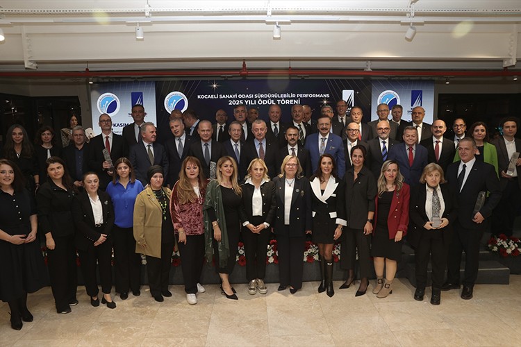 KSO 18. Sektörel Performans ödülleri sahiplerini buldu