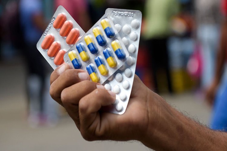 Yurt dışından gelen ilaçlara temsilcilik açma zorunluluğu