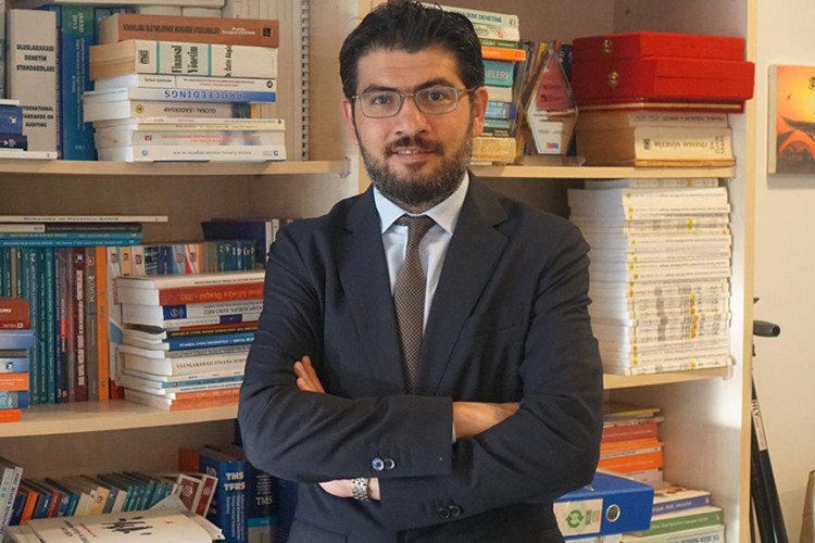 Asgari ücretliler 3 bin 767 lirasını kaybetti