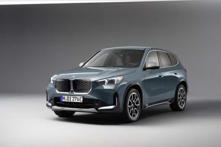 Yeni BMW X2 sDrive20i ve BMW iX1 eDrive20 Ön Rezervasyona Açıldı