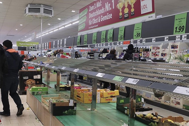 Almanya'da geçen yıl üretici fiyatlarında düşüş görüldü